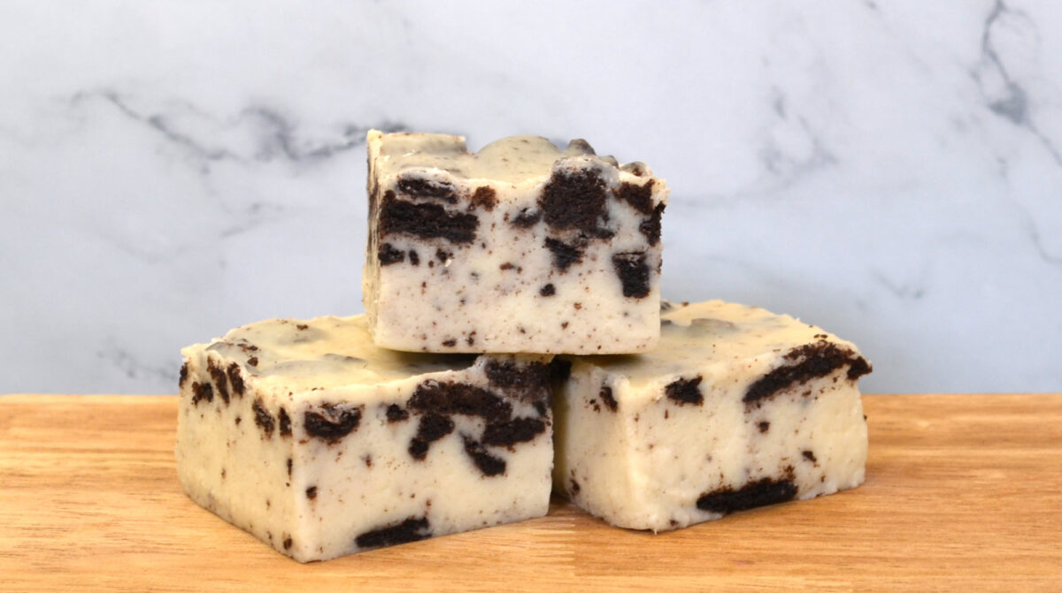 ORDER COOKIES N CREAM FUDGE ONLINE